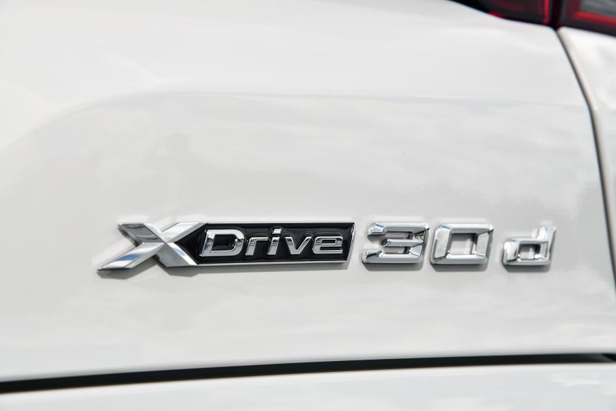 Логотип BMW X5 xDrive30d (G05) 2018 года  (WW) (фото 78 из 146)